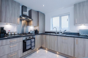 Modern 3BR Townhouse in Central Manchester